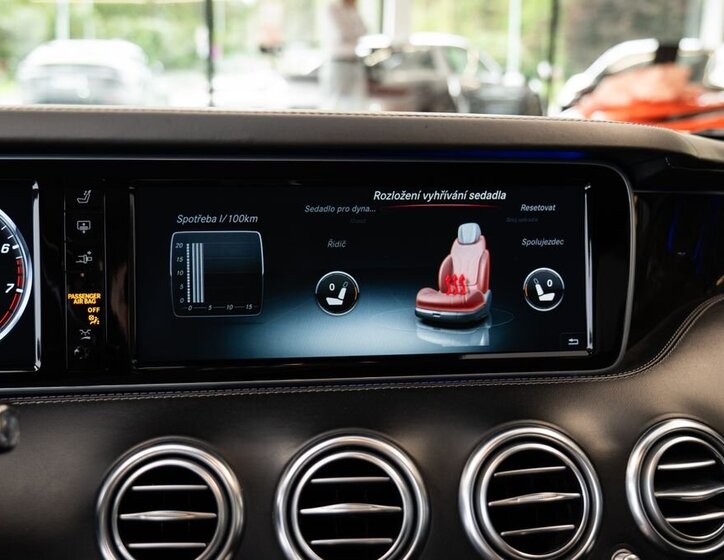 Mercedes-Benz Třídy S Kupé 4,7 l 335 kw