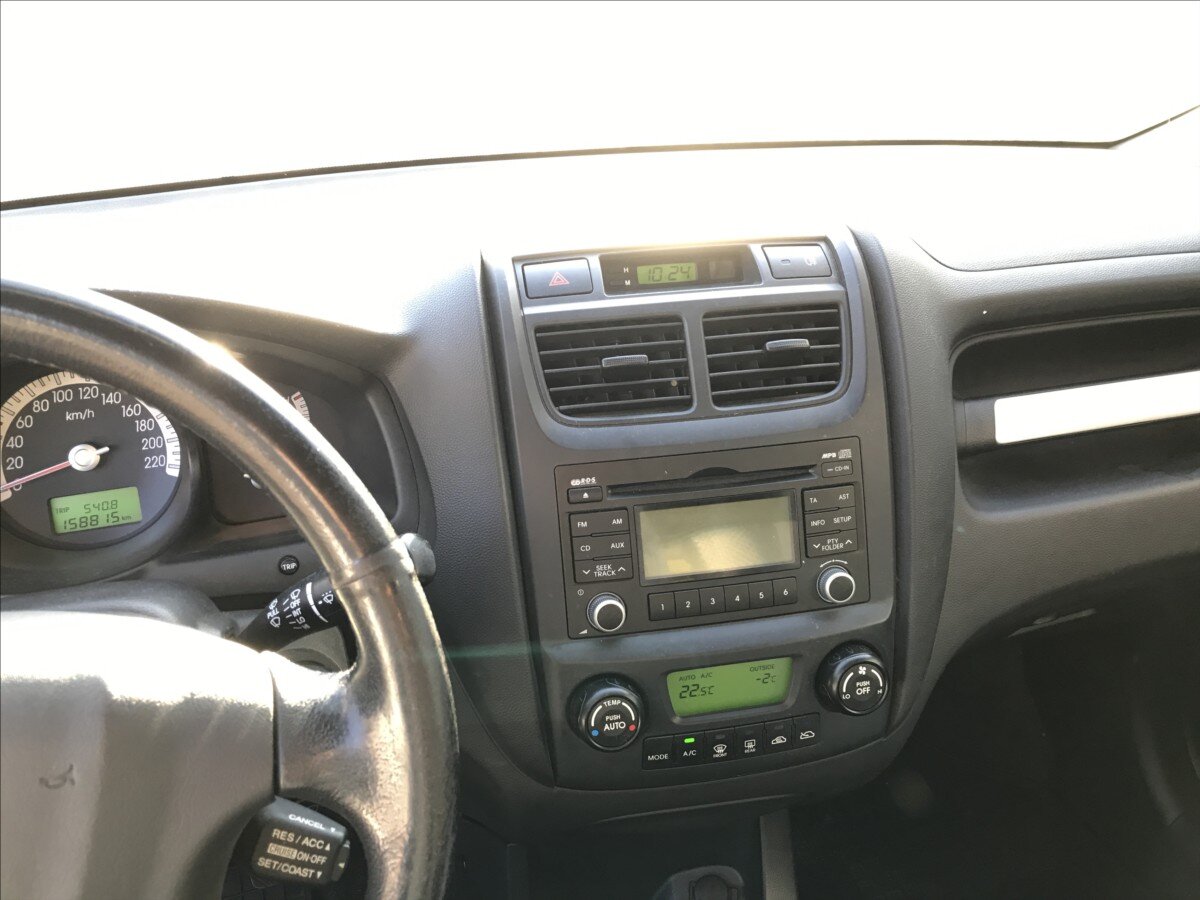 KIA Sportage SUV 2,0 l 104 kw