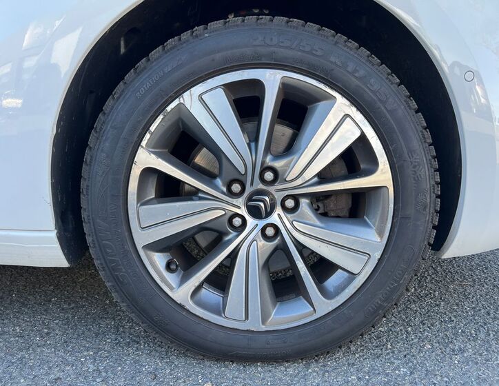 Citroën Grand C4 Picasso 26