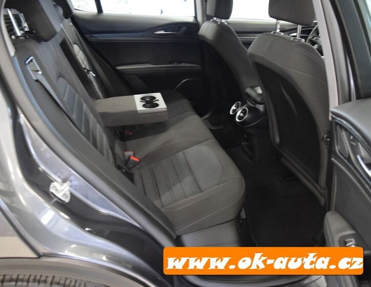 Alfa Romeo Stelvio SUV 2,1 l 140 kw