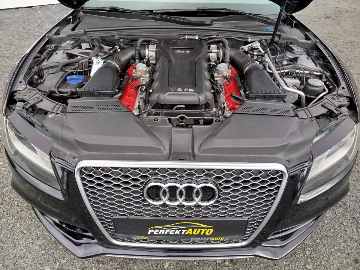 Audi RS 5 Kupé 4,2 l 331 kw