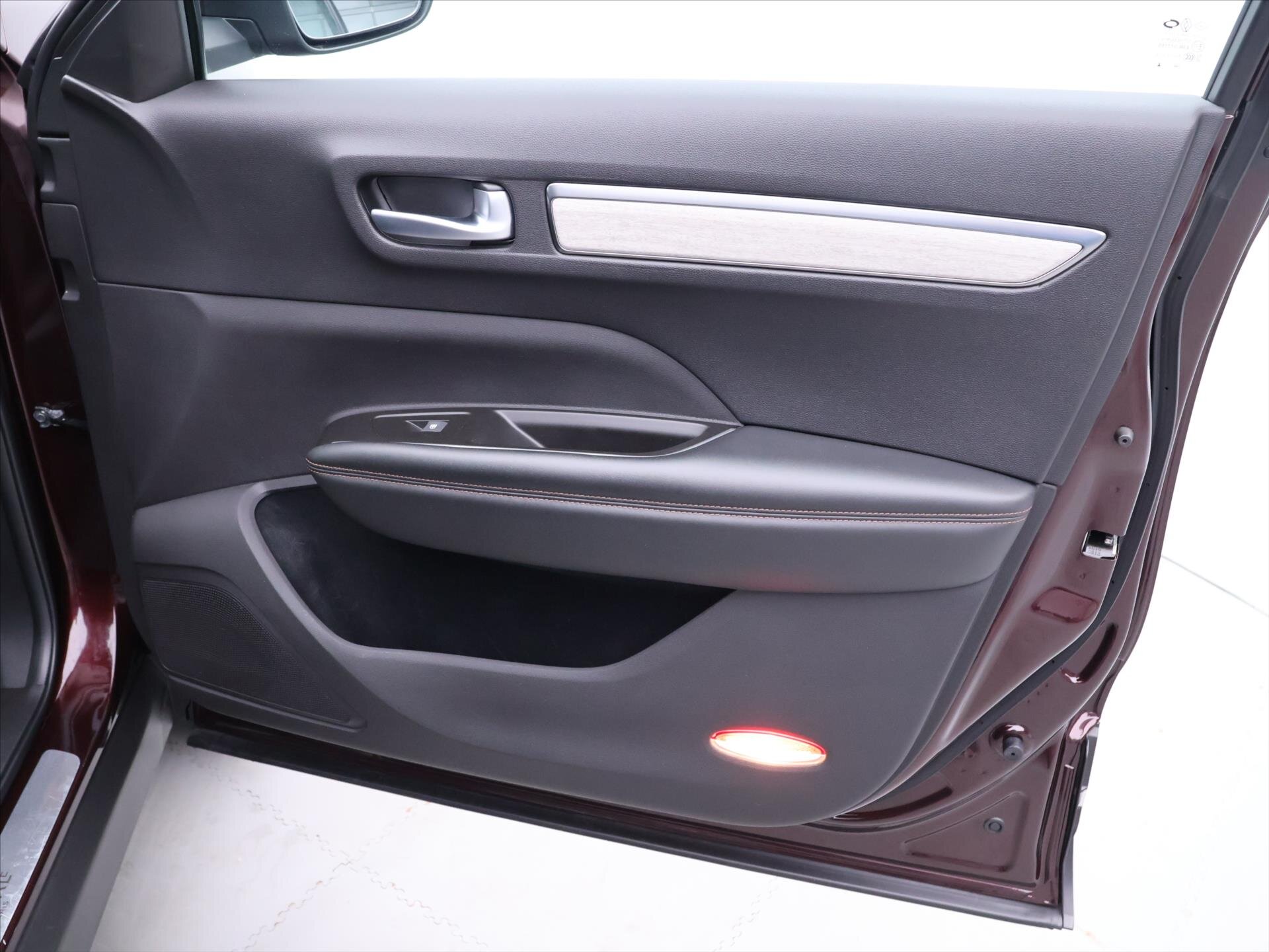 Renault Koleos SUV / Terénní 2,0 l 135 kw