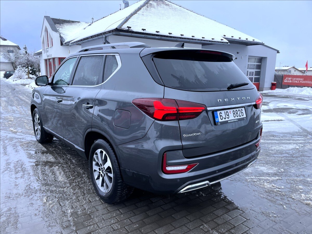 SsangYong Rexton Kombi 2,2 l 148 kw