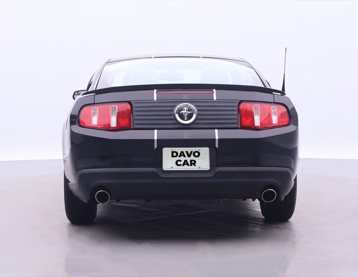 Ford Mustang Kupé 3,7 l 227 kw