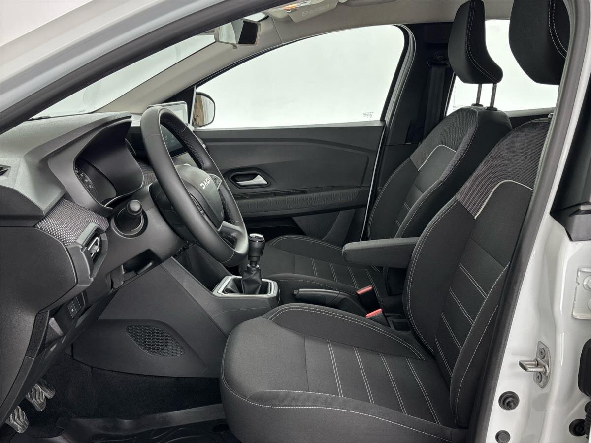 Dacia Sandero Hatchback 999,0 67 kw