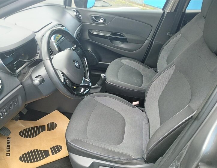 Renault Captur Hatchback 1,5 l 66 kw