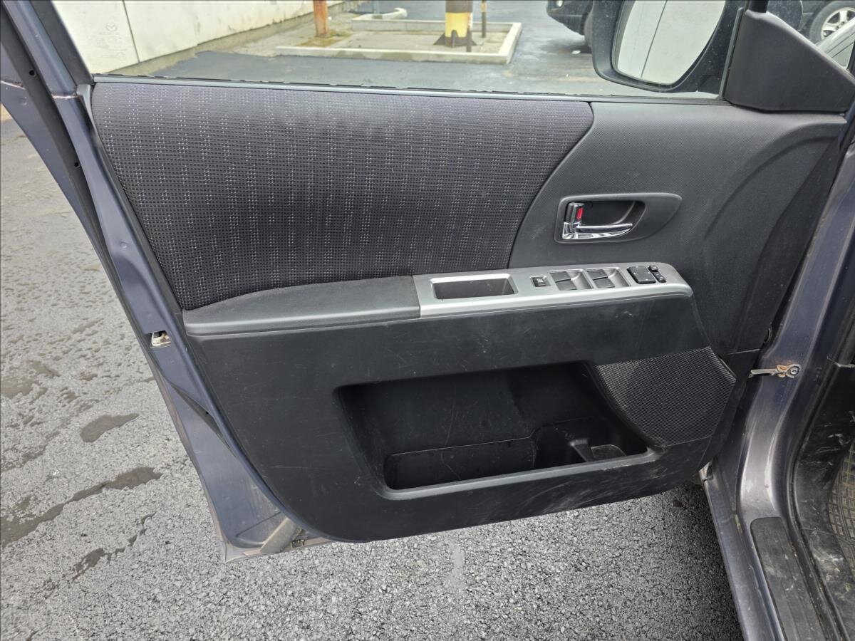 Mazda 5 Kombi 2,0 l 81 kw