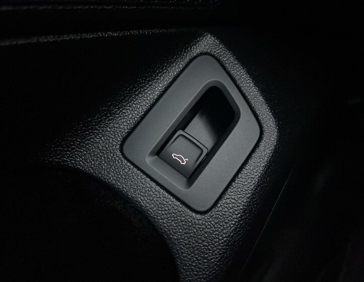 Volkswagen Passat Kombi 2,0 l 140 kw