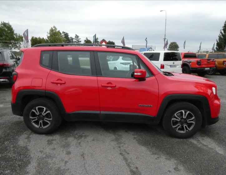 Jeep Renegade SUV / Terénní 1,3 l 111 kw