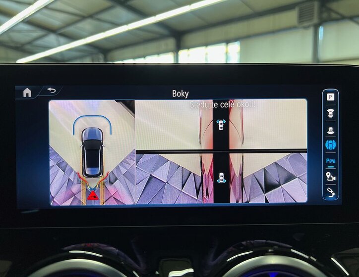 Mercedes-Benz GLA 15