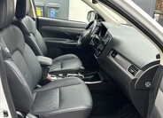 Mitsubishi Outlander 15