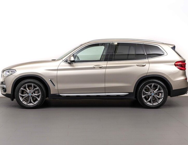 BMW X3 SUV / Terénní 3,0 l 195 kw