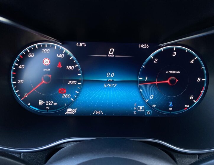 Mercedes-Benz GLC 16