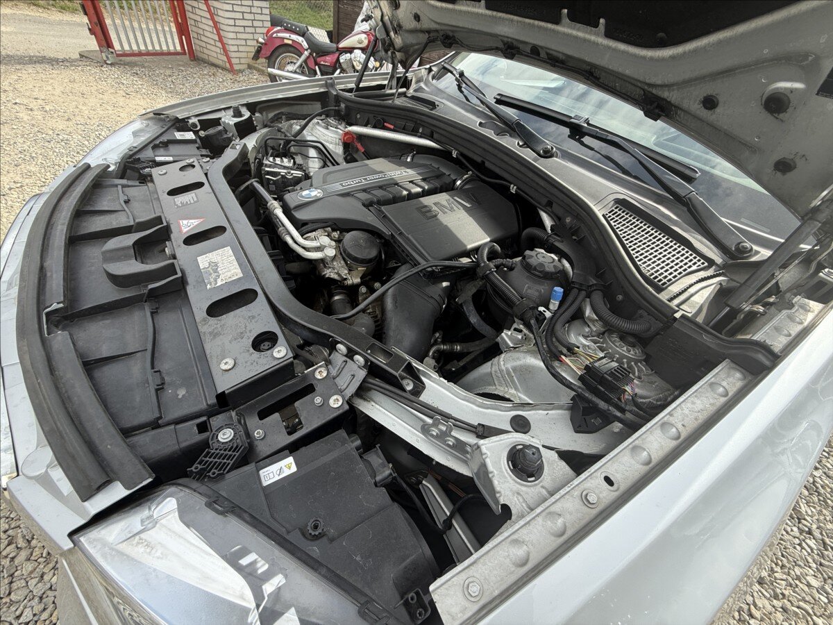 BMW X3 SUV / Terénní 3,0 l 225 kw