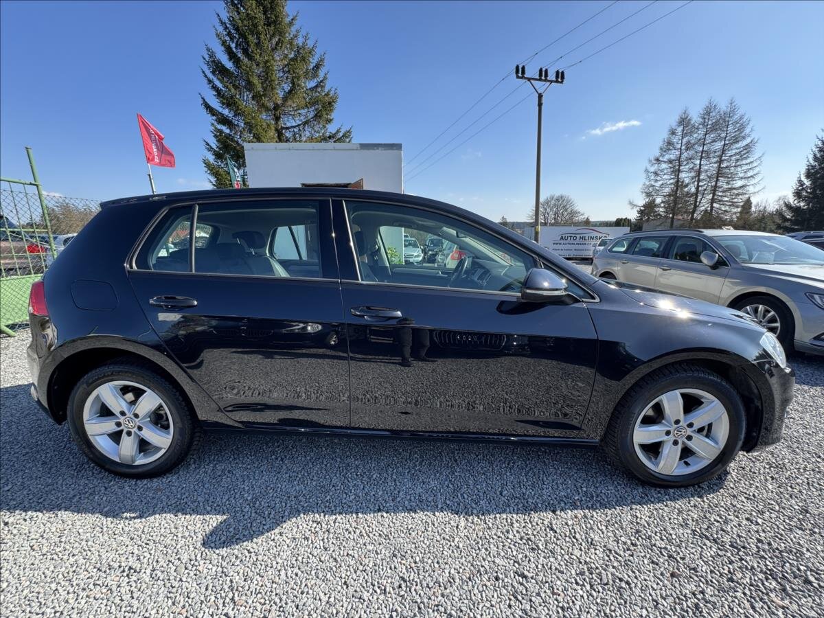 Volkswagen Golf Hatchback 1,6 l 77 kw