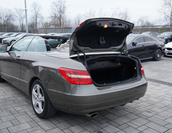 Mercedes-Benz Třídy E 14