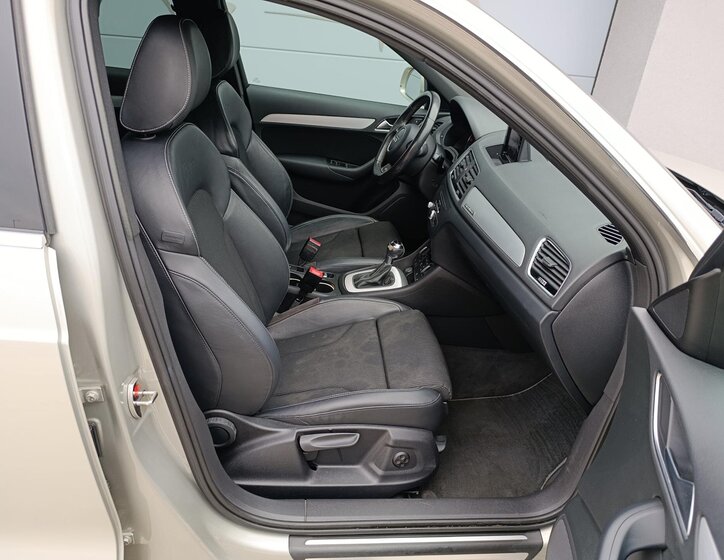 Audi Q3 SUV / Terénní 2,0 l 110 kw