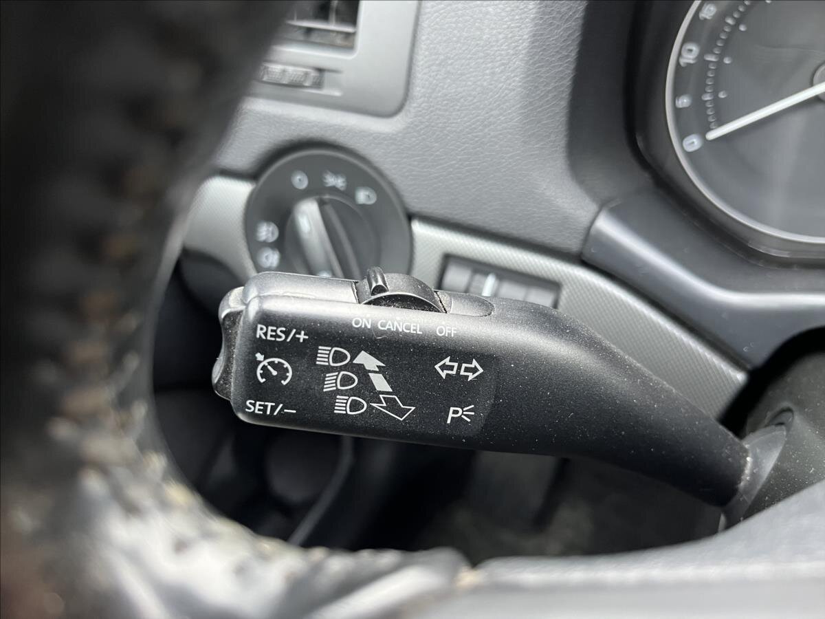 Škoda Octavia Sedan / Limuzína 1,6 l 75 kw