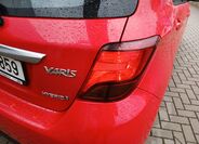 Toyota Yaris 30