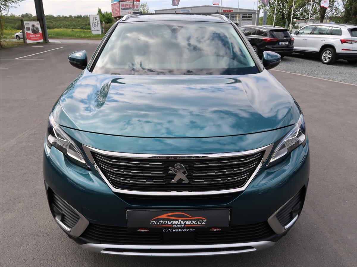 Peugeot 5008 SUV / Terénní 1,2 l 96 kw