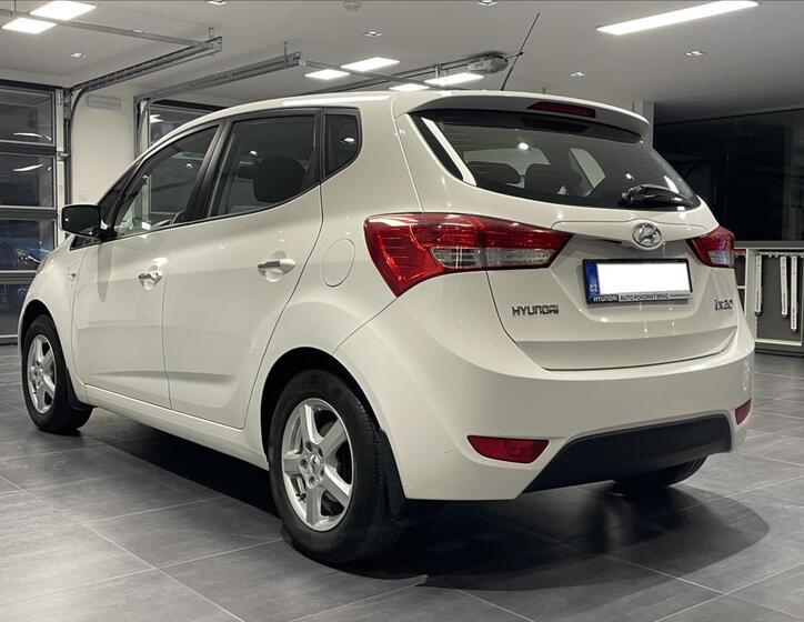 Hyundai ix20 3