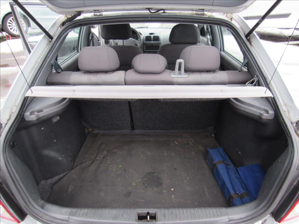 Hyundai Accent Liftback 1,3 l 63 kw