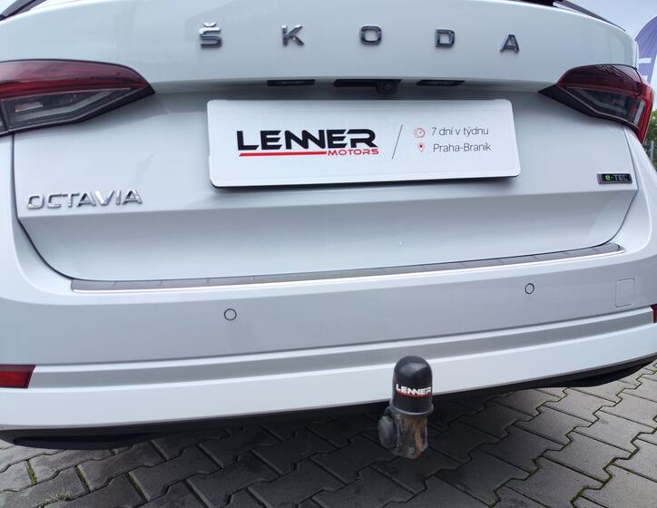 Škoda Octavia 10
