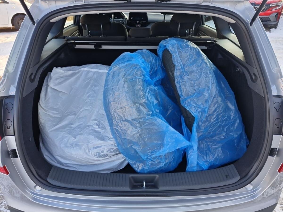 Hyundai i30 Kombi 998,0 73 kw