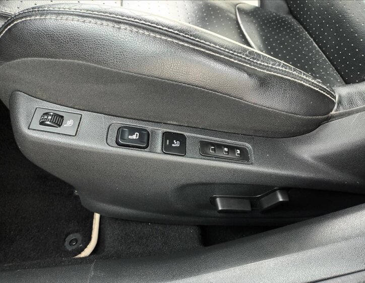 Citroën DS4 Hatchback 1,6 l 147 kw