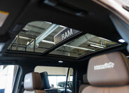 Chevrolet Suburban SUV 6,2 l 313 kw