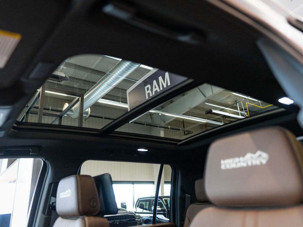 Chevrolet Suburban SUV 6,2 l 313 kw