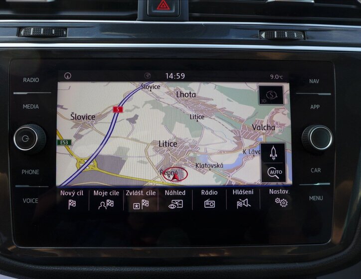 Volkswagen Tiguan SUV / Terénní 2,0 l 110 kw