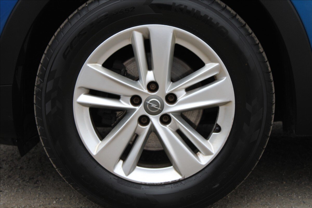 Opel Grandland X SUV / Terénní 1,2 l 96 kw