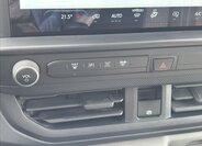 Ford Transit Custom Skříň 2,0 l 100 kw