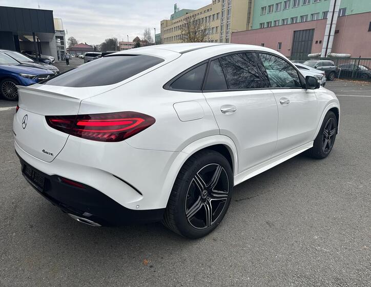 Mercedes-Benz GLE 7
