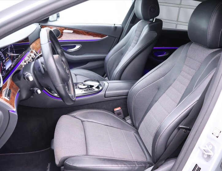 Mercedes-Benz Třídy E 13