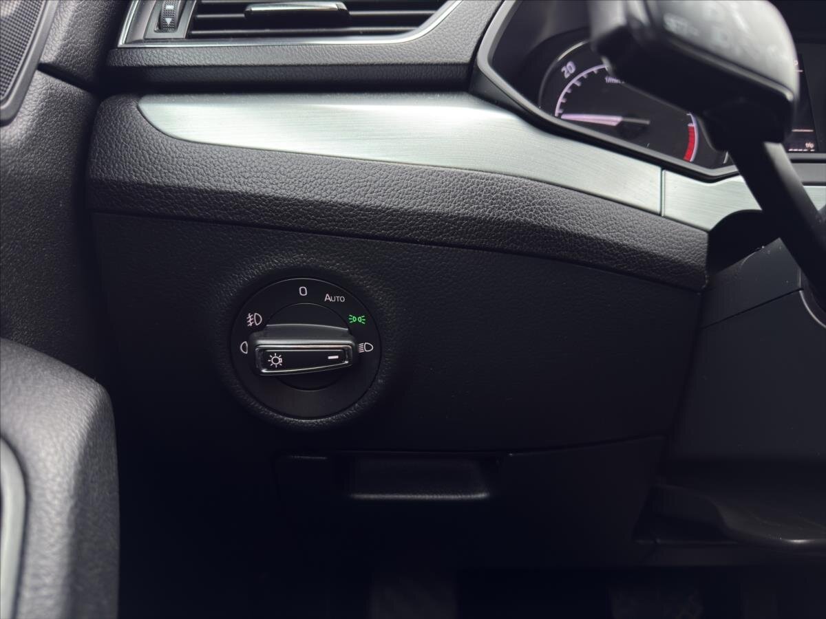 Škoda Superb Sedan 2,0 l 110 kw