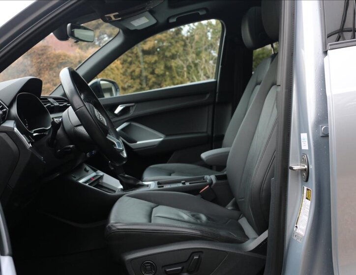 Audi Q3 SUV / Terénní 2,0 l 137 kw