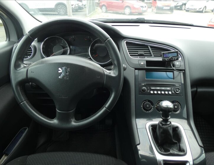 Peugeot 5008 MPV 1,6 l 115 kw