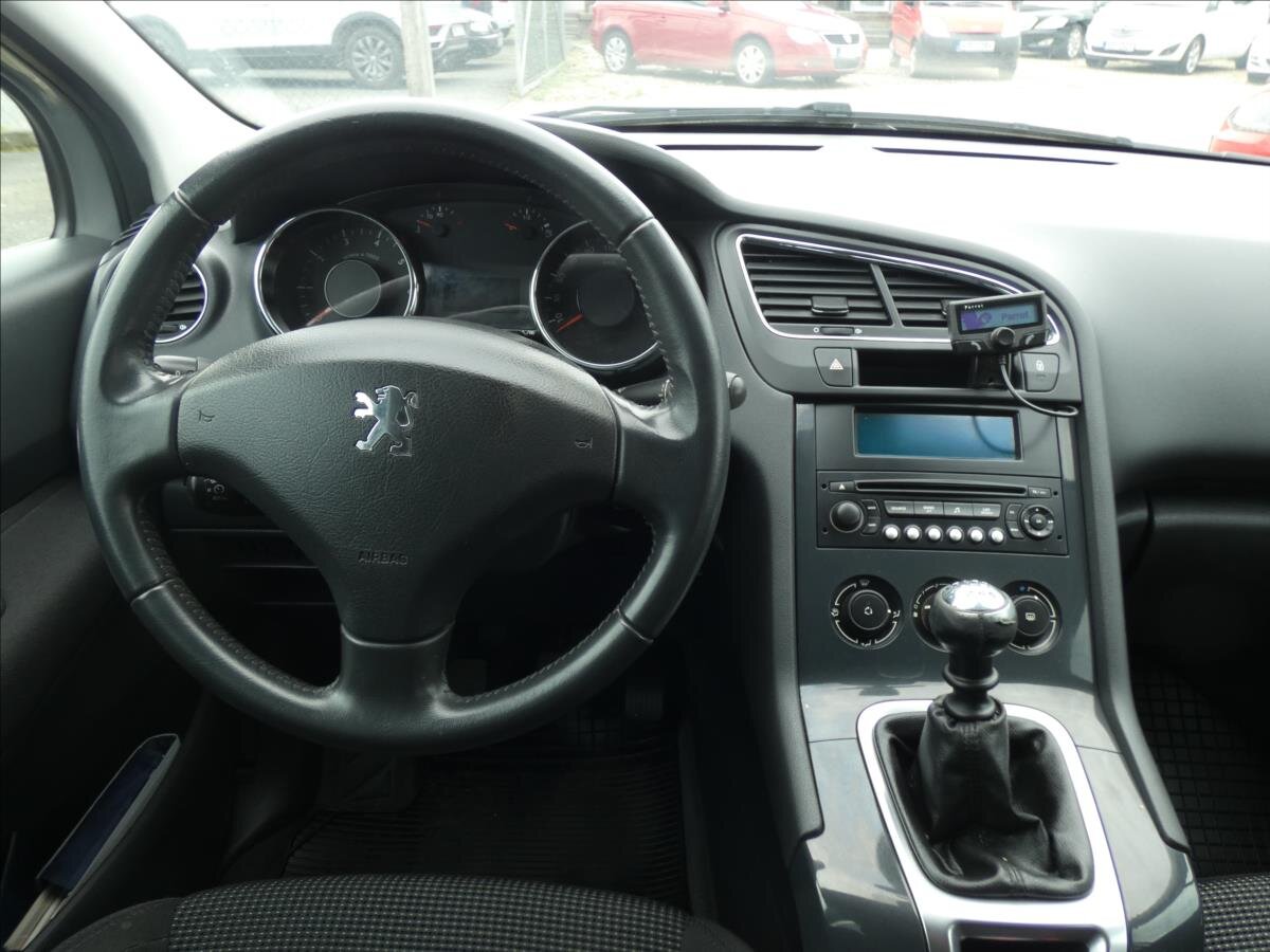 Peugeot 5008 MPV 1,6 l 115 kw