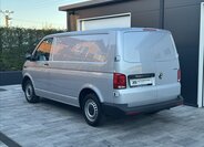 Volkswagen Transporter Skříň 2,0 l 110 kw
