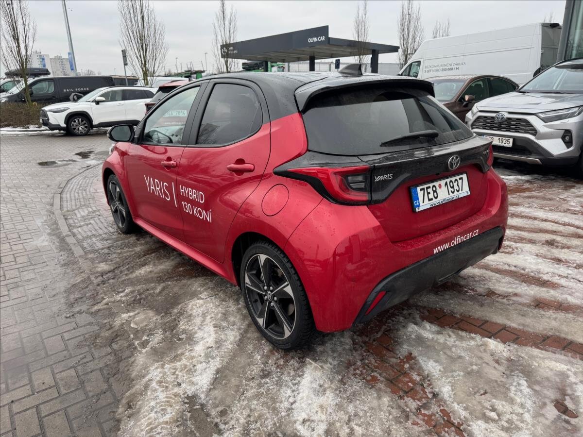 Toyota Yaris Hatchback 1,5 l 97 kw