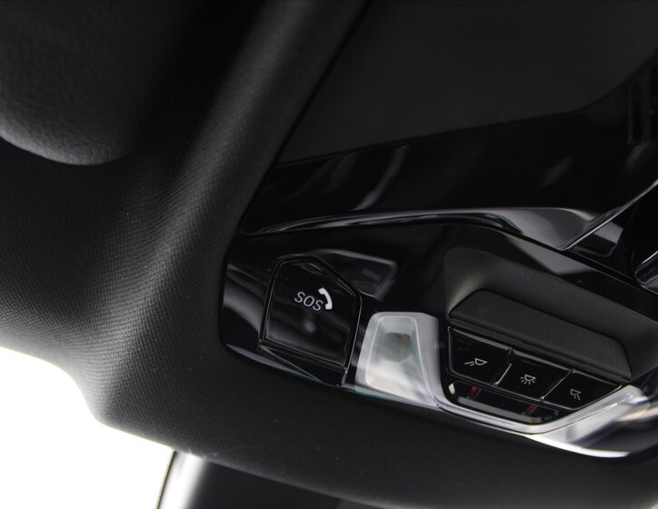 BMW Řada 2 Sedan 2,0 l 140 kw