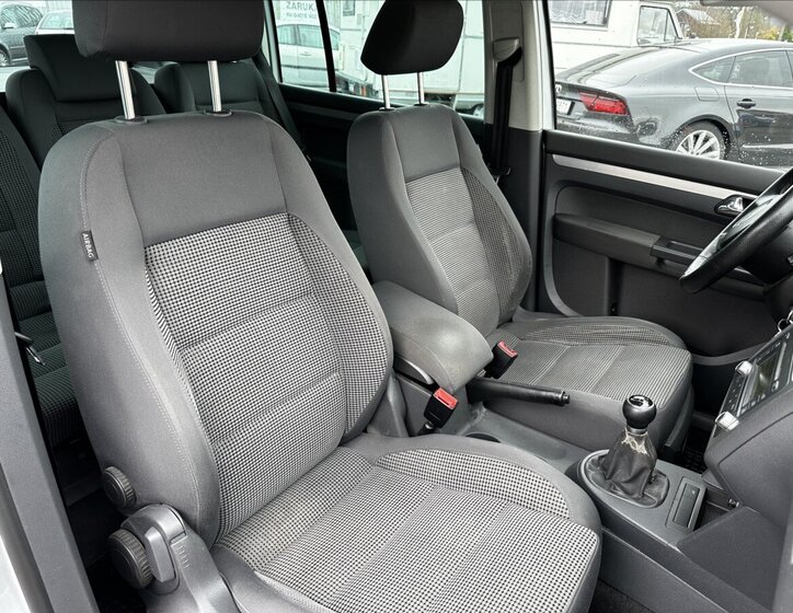 Volkswagen Touran MPV 2,0 l 110 kw