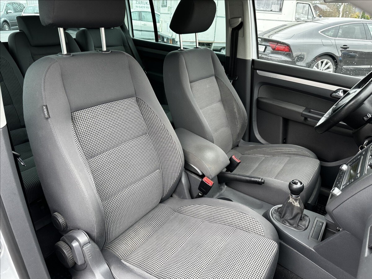 Volkswagen Touran MPV 2,0 l 110 kw