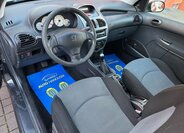 Peugeot 206 9