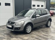 Suzuki SX4 Hatchback 2,0 l 99 kw