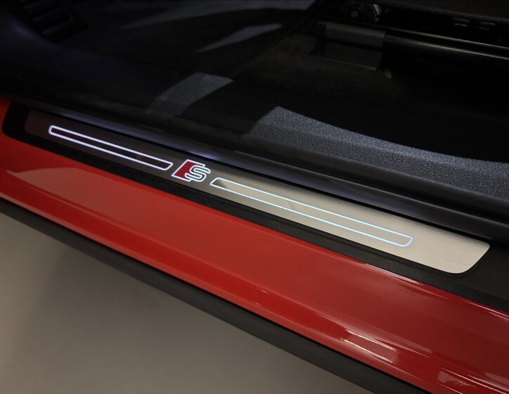 Audi e-tron SUV 0,0 300 kw