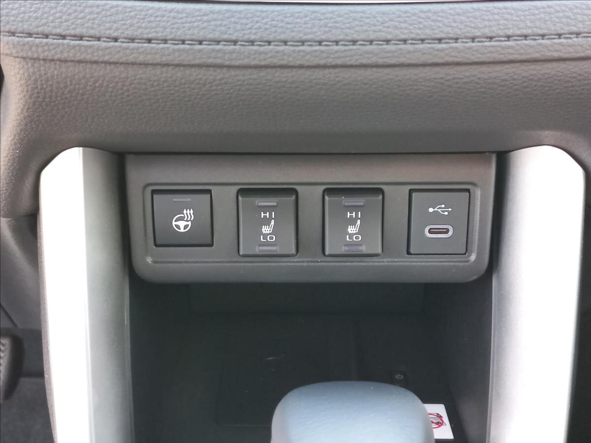 Toyota Corolla Cross SUV 2,0 l 112 kw