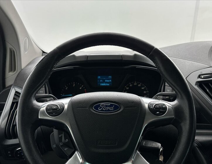 Ford Tourneo Custom Kombi 2,0 l 125 kw